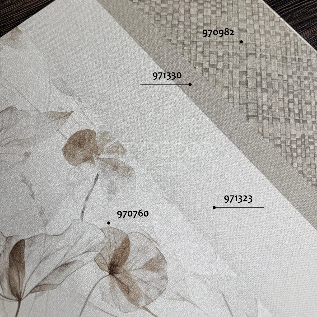 Обои Rasch Country Living 971330 виниловые на флизелине горячего тиснения 1,06x10,05м