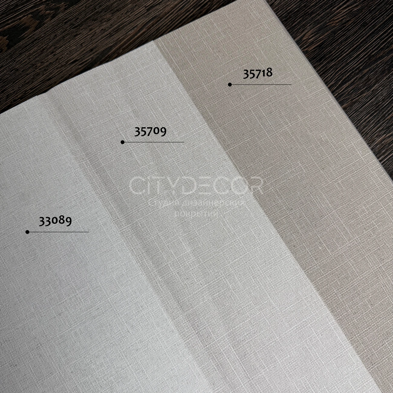 Обои Marburg Boho 35709 виниловые на флизелине горячего тиснения 1,06x10,05м