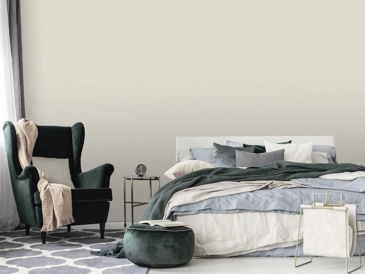 Обои Victoria Stenova IDEAL-3 589352 виниловые на флизелине горячего тиснения (фоновые однотонные) (светло-бежевый) (1,06x10,05м)
