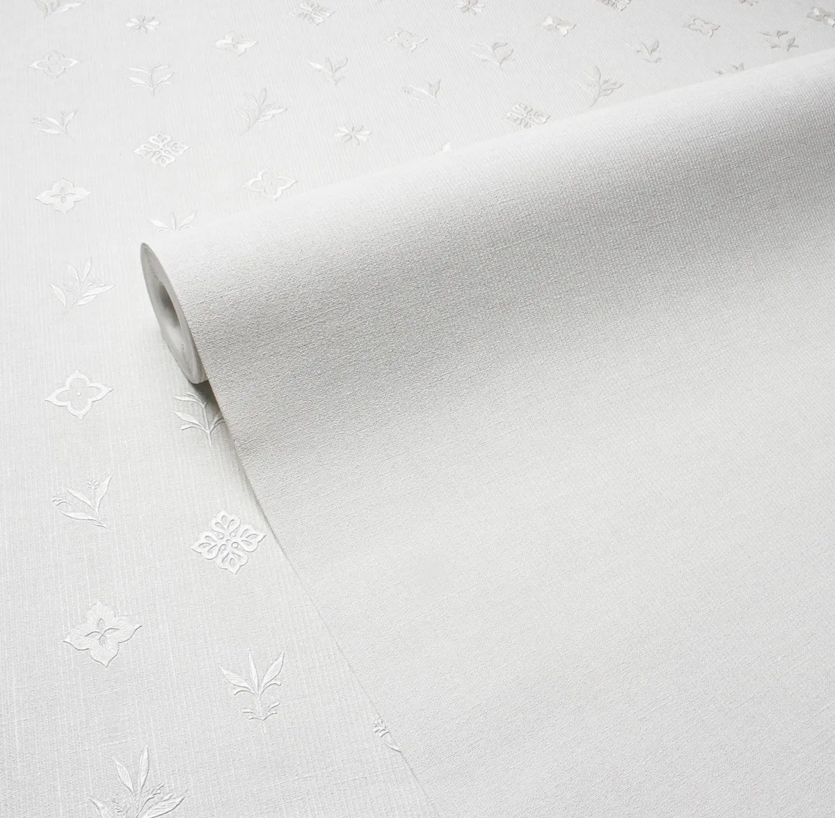 Обои Victoria Stenova MONOGRAMMA 589261 виниловые на флизелине горячего тиснения (белый) (1,06x10,05м)